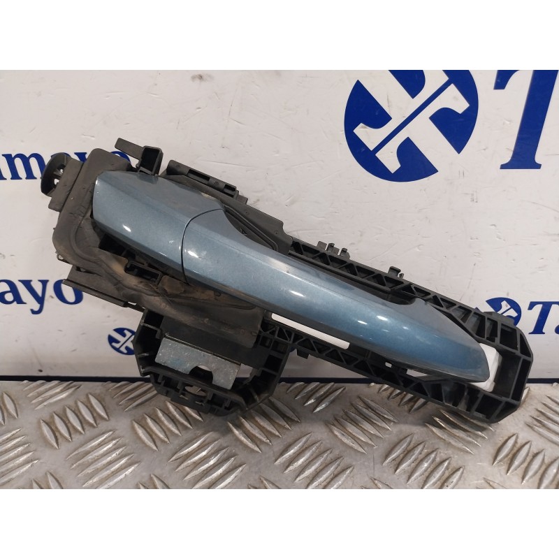 Recambio de maneta exterior delantera derecha para mercedes clase gla (w156) referencia OEM IAM A2047601800 05080801 A1567670200