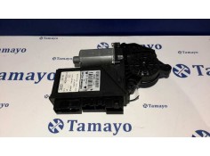 Recambio de motor elevalunas delantero izquierdo para audi a4 avant (8e) referencia OEM IAM 8E0959801A 0130821767 5WK47009DBF