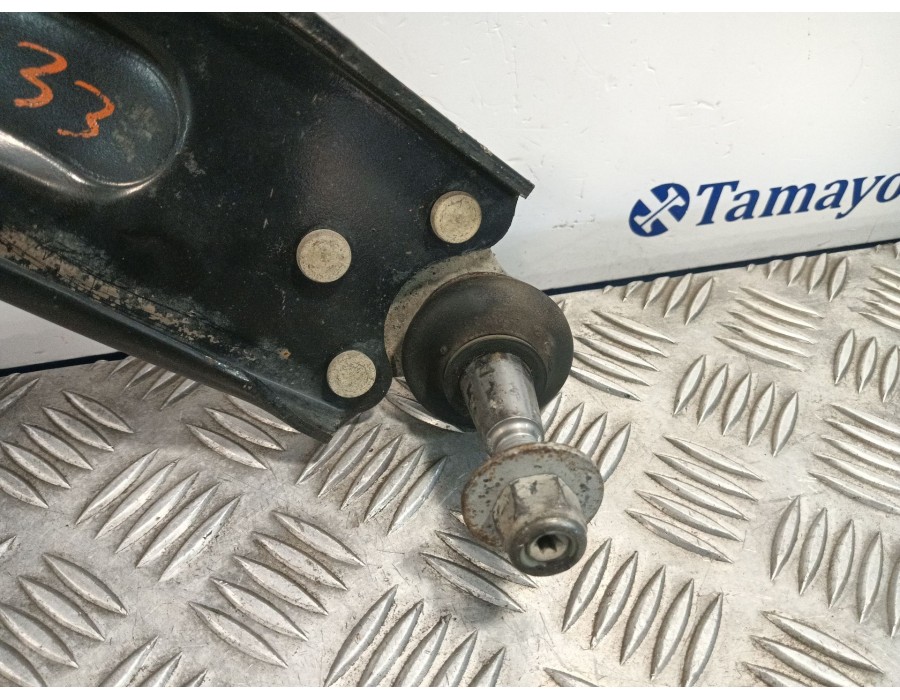 Recambio de brazo suspension inferior delantero derecho para renault laguna grandtour iii dci fap referencia OEM IAM 051F798D  
