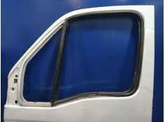 Recambio de puerta delantera izquierda para renault master combi desde ´98 referencia OEM IAM    2