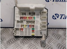Recambio de caja reles / fusibles para renault kangoo referencia OEM IAM 8201044235  519221303