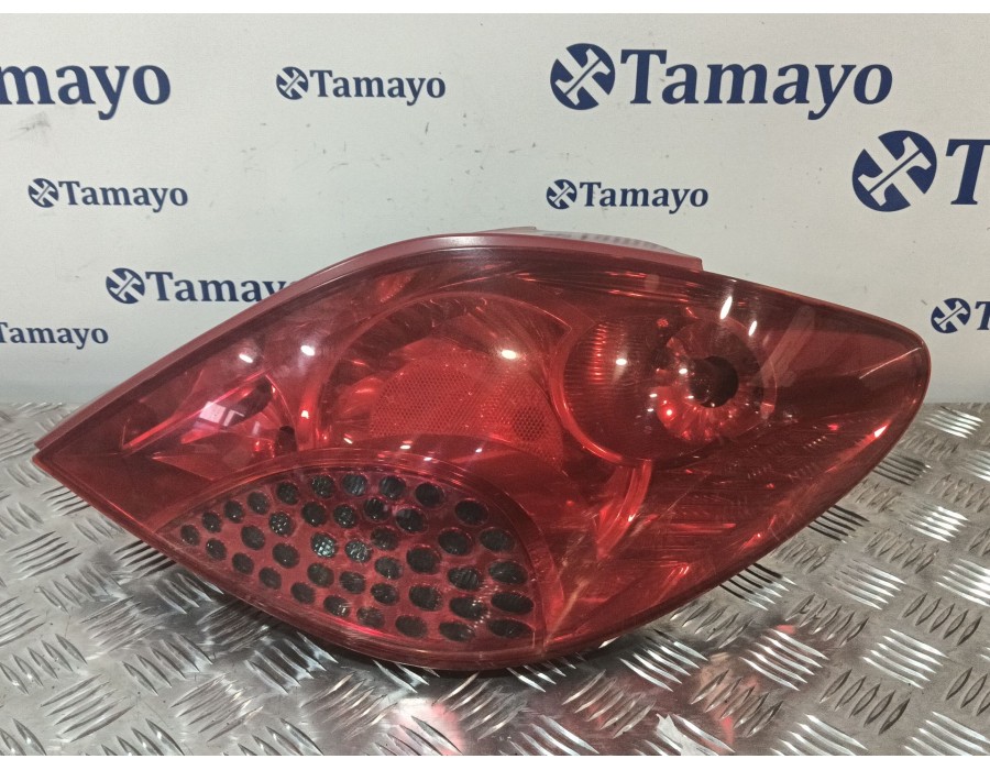 Recambio de piloto trasero derecho para peugeot 207/207+ (wa_, wc_) 1.4 16v referencia OEM IAM 6351Y7  VP5PFX13N004AA