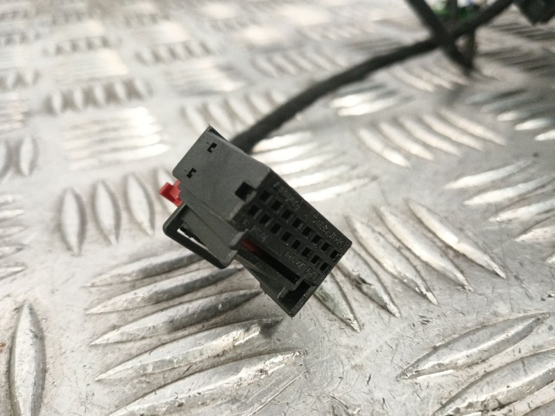 Recambio de retrovisor izquierdo para volkswagen golf vi (5k1) referencia OEM IAM   