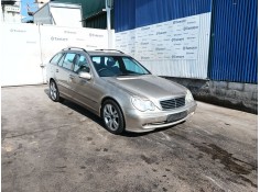 mercedes-benz clase c (w203) del año 2004