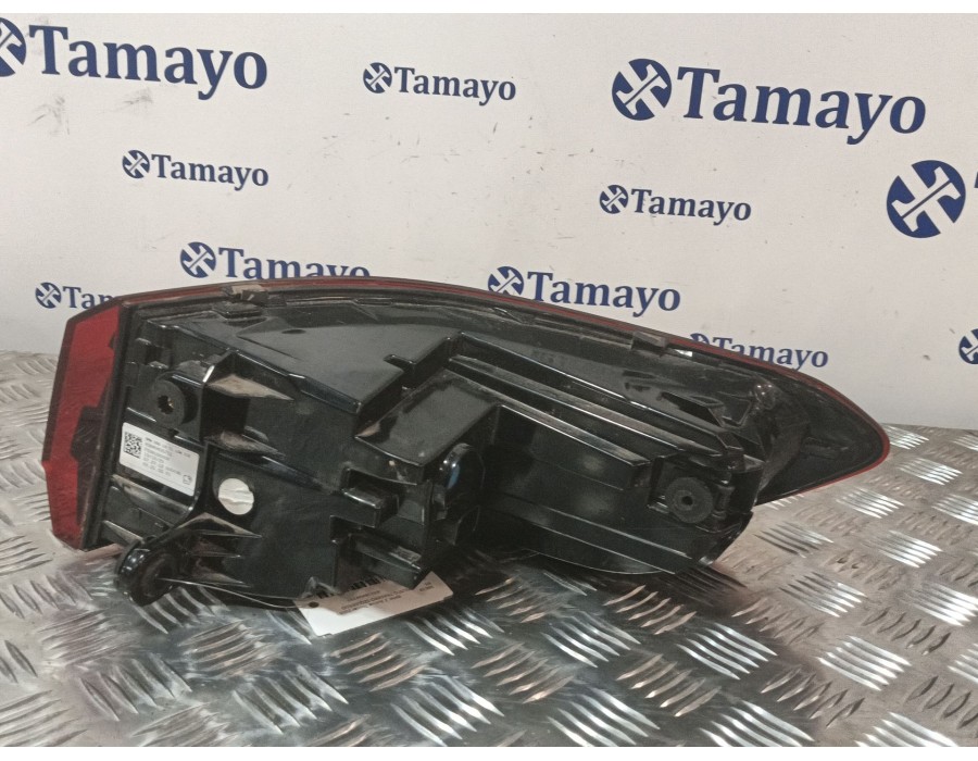 Recambio de piloto trasero izquierdo para bmw 2 active tourer (u06) 220i mild hybrid referencia OEM IAM 63218494357  H3849435711