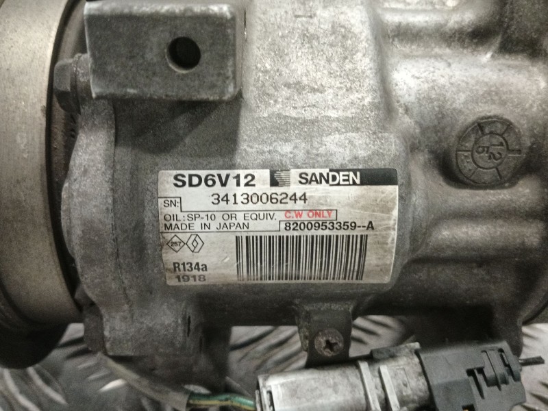 Recambio de compresor aire acondicionado para ford ka (ru8) 1.2 referencia OEM IAM 8200953359A  SD6V12