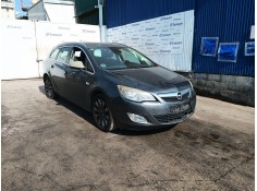 opel astra j sports tourer (p10) del año 2012