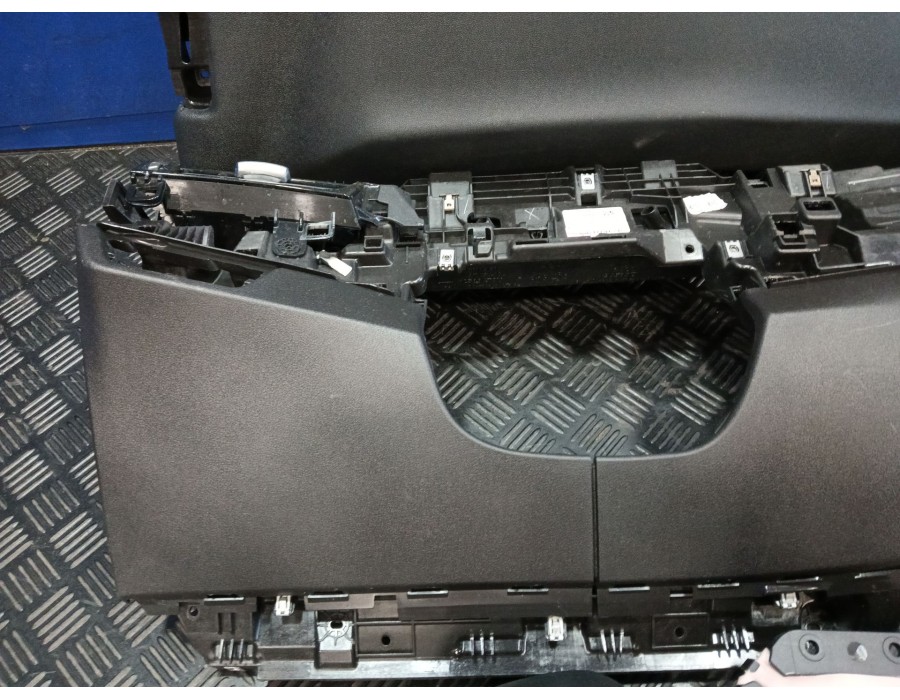 Recambio de kit airbag para bmw 2 active tourer (u06) 220i mild hybrid referencia OEM IAM 72129495153 0589P10021 32309496573