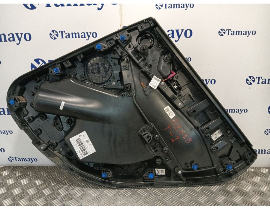 Recambio de guarnecido puerta trasera izquierda para bmw 2 active tourer (u06) 220i mild hybrid referencia OEM IAM 20466710  