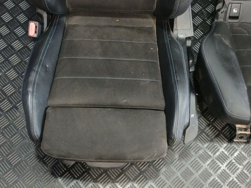 Recambio de juego asientos completo para bmw 2 active tourer (u06) 220i mild hybrid referencia OEM IAM   