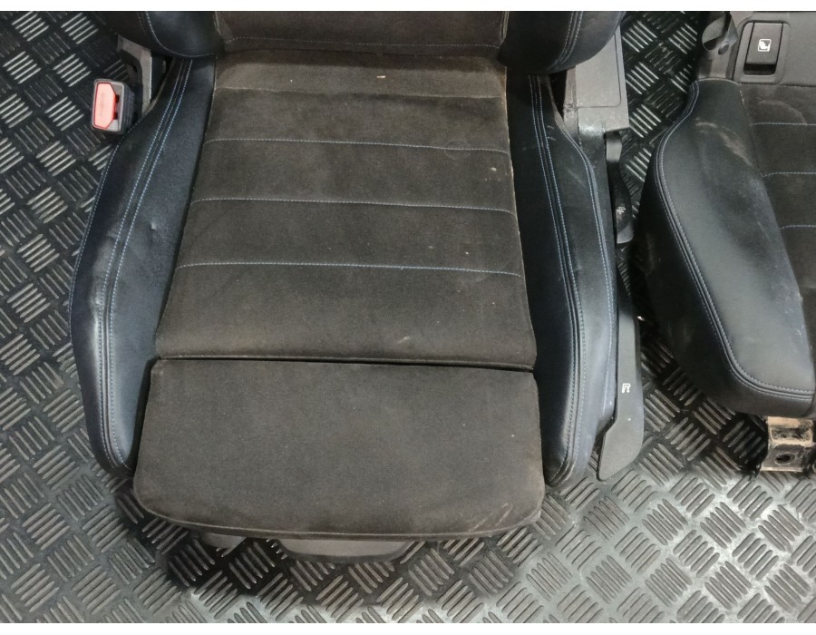 Recambio de juego asientos completo para bmw 2 active tourer (u06) 220i mild hybrid referencia OEM IAM   