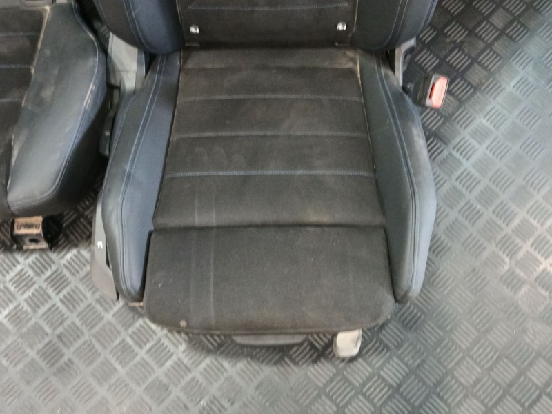 Recambio de juego asientos completo para bmw 2 active tourer (u06) 220i mild hybrid referencia OEM IAM   
