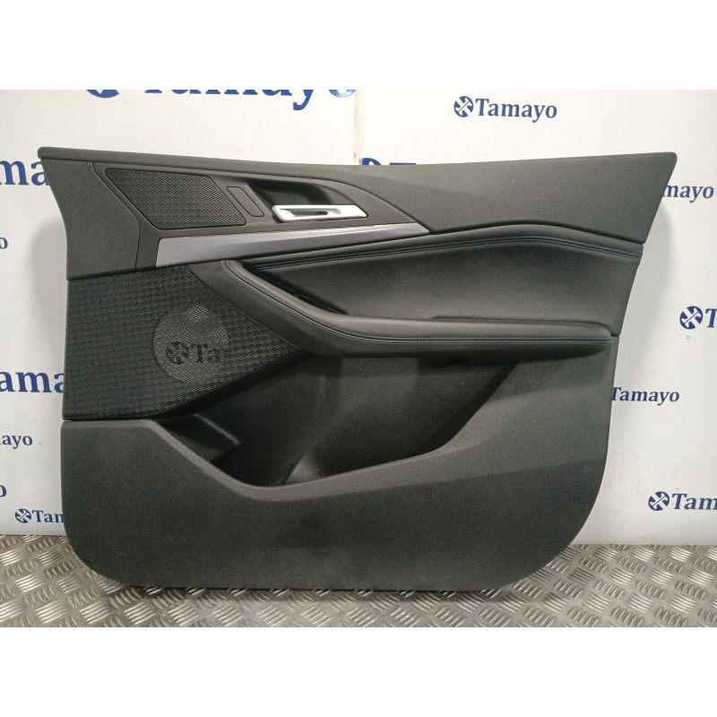 Recambio de guarnecido puerta delantera derecha para bmw 2 active tourer (u06) 220i mild hybrid referencia OEM IAM 20466710  