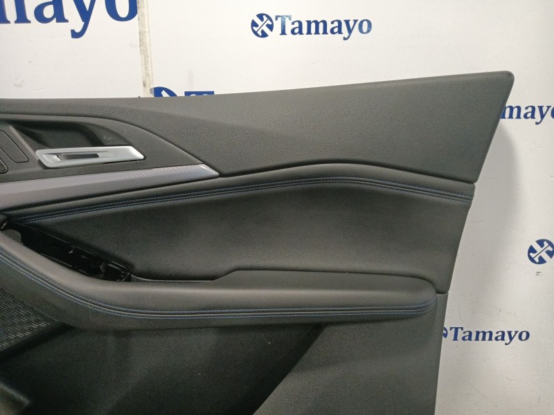 Recambio de guarnecido puerta delantera derecha para bmw 2 active tourer (u06) 220i mild hybrid referencia OEM IAM 20466710  