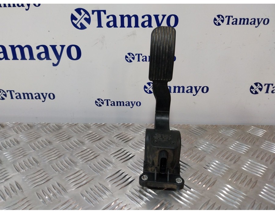 Recambio de pedal acelerador para mercedes-benz sprinterii caja cerrada (desde 01.06) referencia OEM IAM A9063000404  0280755023