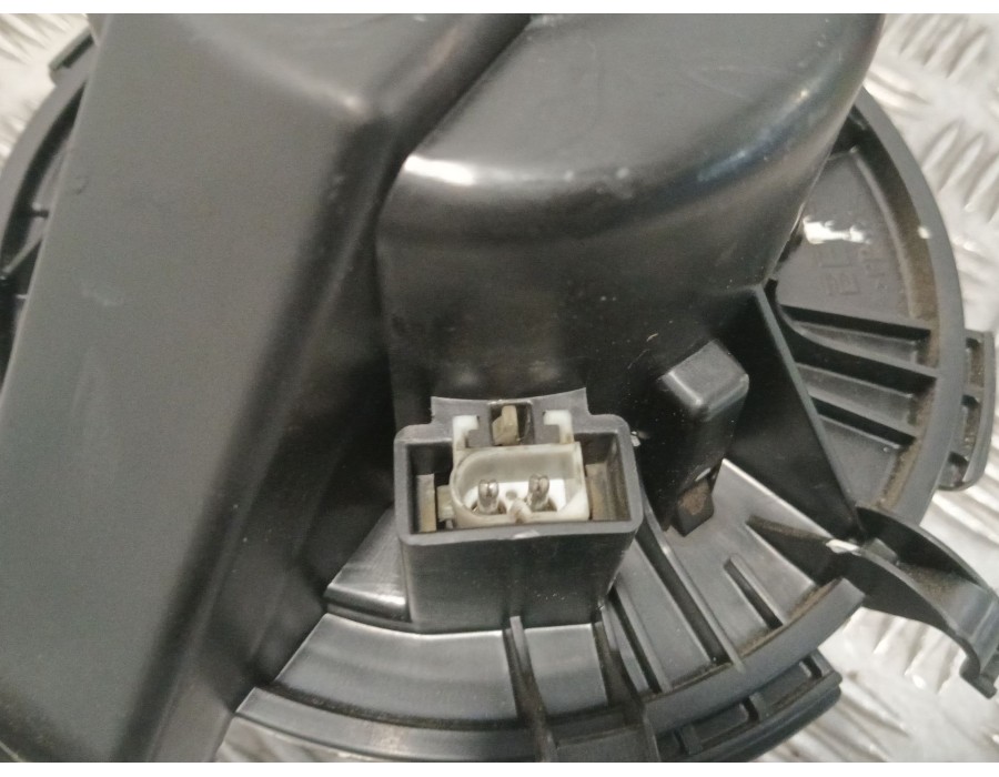 Recambio de motor calefaccion para mercedes-benz sprinterii caja cerrada (desde 01.06) referencia OEM IAM E7169  