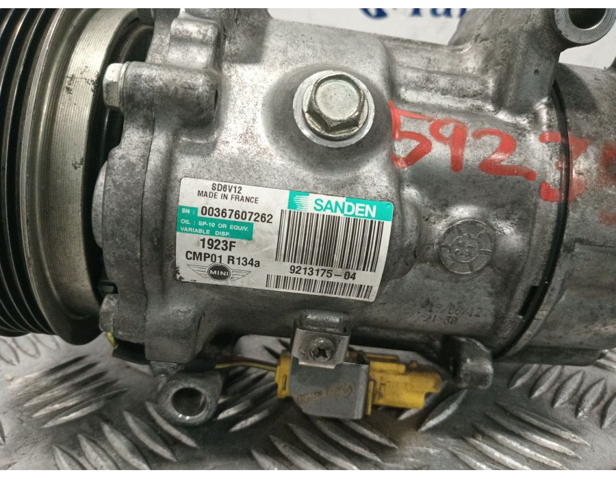 Recambio de compresor aire acondicionado para mini mini clubman (r55) cooper d referencia OEM IAM 921317504 CMP01R134A SD6V12