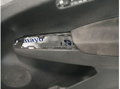 Recambio de guarnecido puerta delantera derecha para ford transit courier b460 furgoneta/monovolumen 1.5 tdci referencia OEM IAM 2