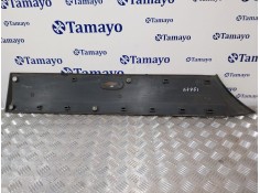 Recambio de moldura para mercedes-benz sprinter 02.00  caja cerrada referencia OEM IAM 9066901762   2