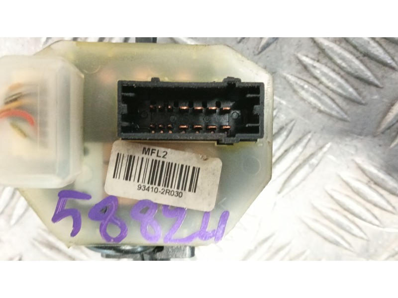 Recambio de mando luces para hyundai i30 referencia OEM IAM 3673MALHD  934102R030