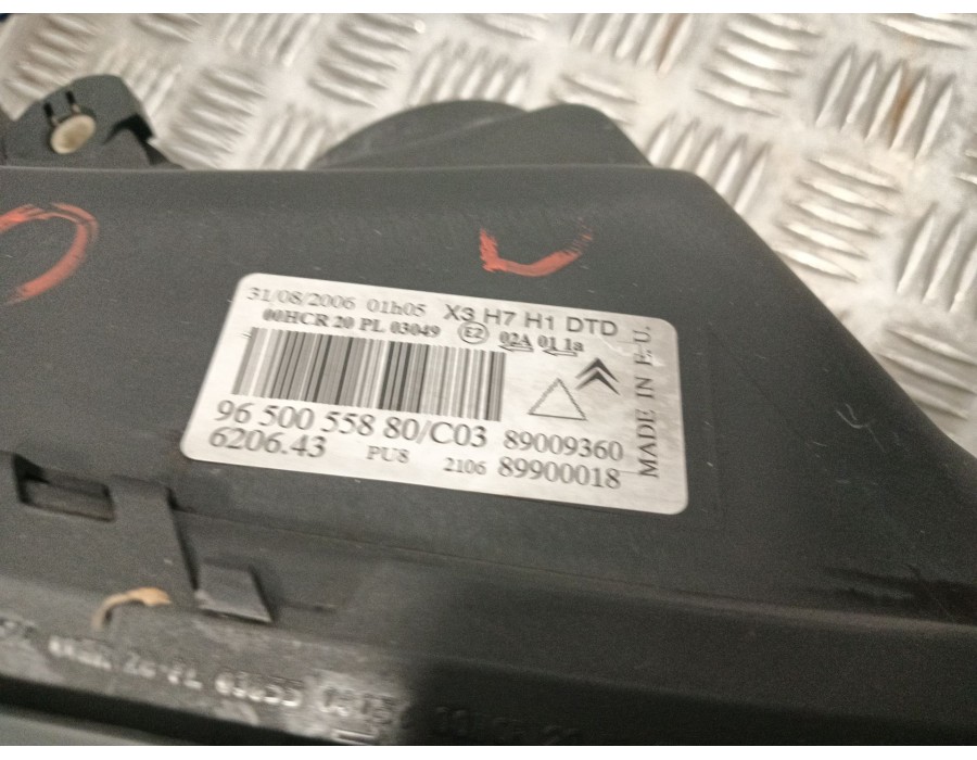 Recambio de faro derecho para citroën c5 ii (rc_) 2.0 16v (rcrfjb, rcrfjc) referencia OEM IAM 9650055880 89900018 89009360