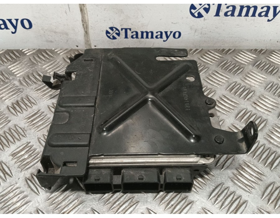 Recambio de centralita motor uce para renault scenic ii grand scenic ii referencia OEM IAM 0281013366 8200631560 8200601334