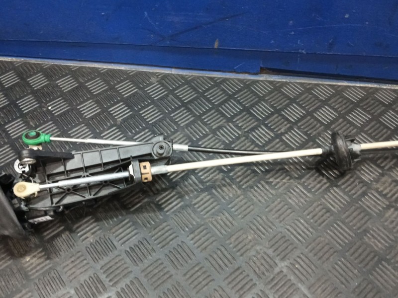 Recambio de palanca cambio para mercedes-benz sprinterii caja cerrada (desde 01.06) referencia OEM IAM A9062603309  2E1711101B