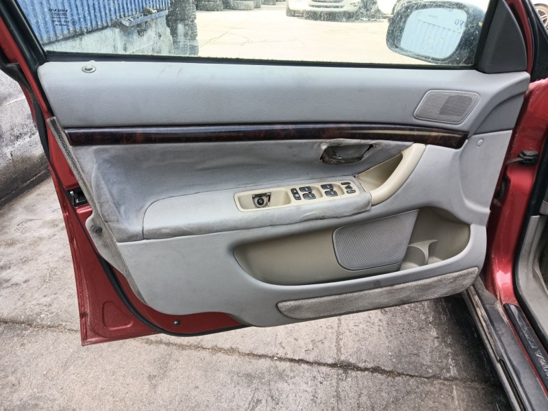 volvo s80 berlina del año 1999