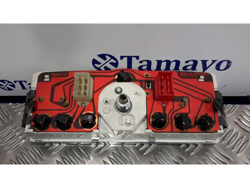 Recambio de cuadro instrumentos para seat 124 1430 referencia OEM IAM   
