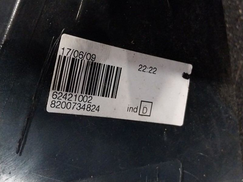 Recambio de piloto trasero derecho para dacia sandero 1.2 16v referencia OEM IAM 8200734824  62421002