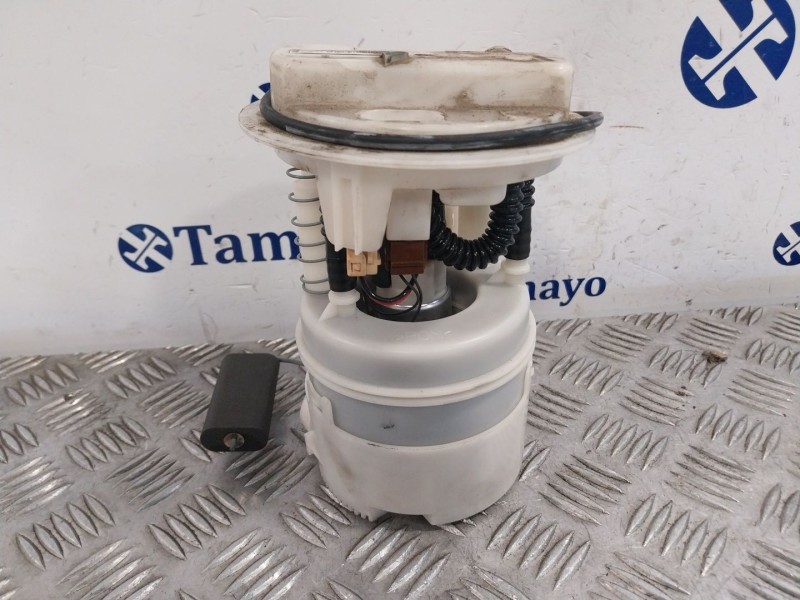 Recambio de aforador para dacia sandero 1.2 16v referencia OEM IAM 8200903683  