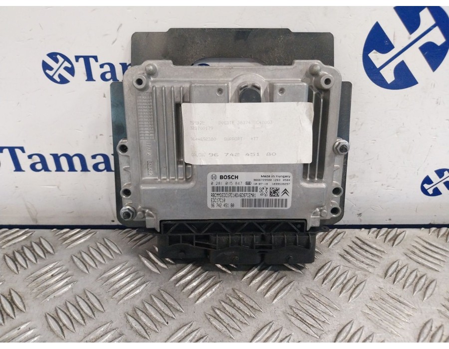 Recambio de centralita motor uce para peugeot 308 i (4a_, 4c_) 1.6 hdi referencia OEM IAM 9674245180 9666729580 0281015847