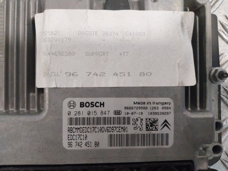 Recambio de centralita motor uce para peugeot 308 i (4a_, 4c_) 1.6 hdi referencia OEM IAM 9674245180 9666729580 0281015847