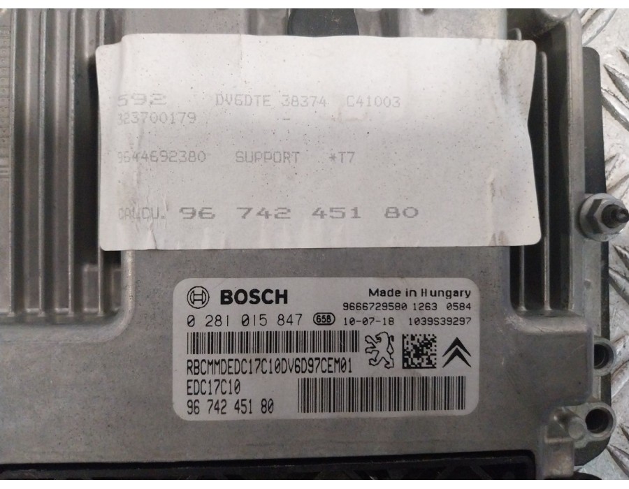 Recambio de centralita motor uce para peugeot 308 i (4a_, 4c_) 1.6 hdi referencia OEM IAM 9674245180 9666729580 0281015847