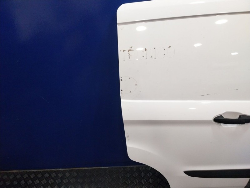 Recambio de puerta trasera derecha para ford transit courier b460 furgoneta/monovolumen 1.5 tdci referencia OEM IAM   
