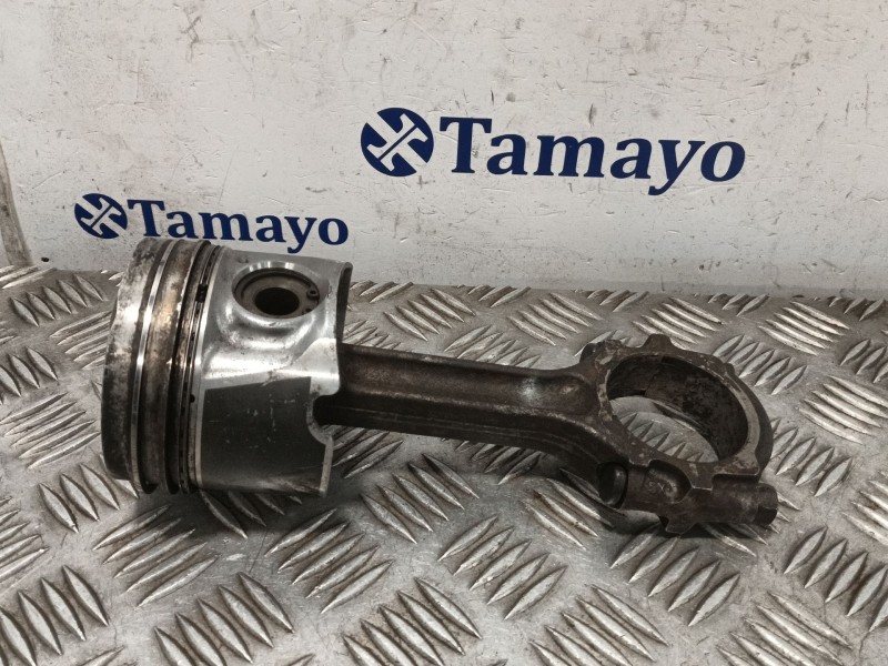 Recambio de piston para mercedes-benz sprinter (w901,w904) caja cerr. 208 d (901.3/902.361-362) referencia OEM IAM 601943  
