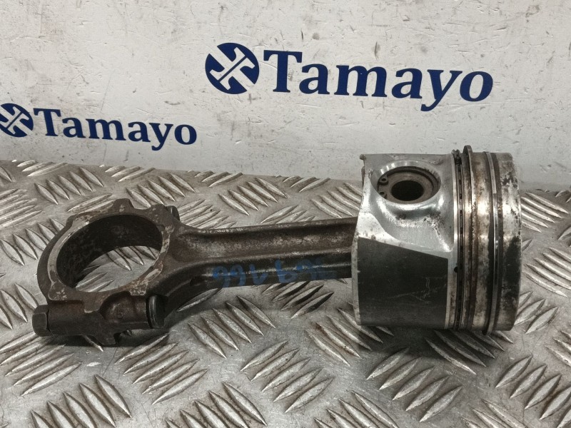 Recambio de piston para mercedes-benz sprinter (w901,w904) caja cerr. 208 d (901.3/902.361-362) referencia OEM IAM 601943  