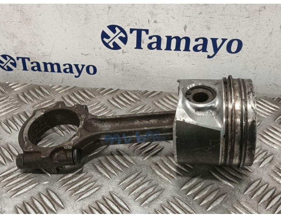 Recambio de piston para mercedes-benz sprinter (w901,w904) caja cerr. 208 d (901.3/902.361-362) referencia OEM IAM 601943  