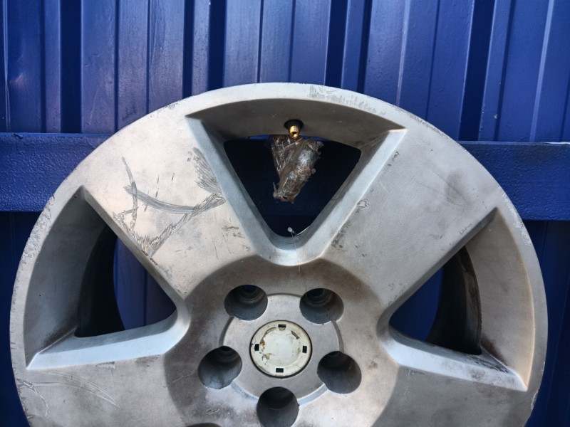 Recambio de llanta para skoda superb i (3u4) 1.9 tdi referencia OEM IAM   