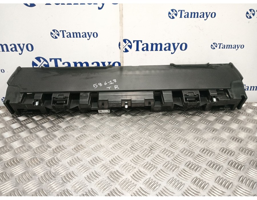 Recambio de molduras traseras para bmw 2 active tourer (u06) 220i mild hybrid referencia OEM IAM 51477952336 7952337 7952336