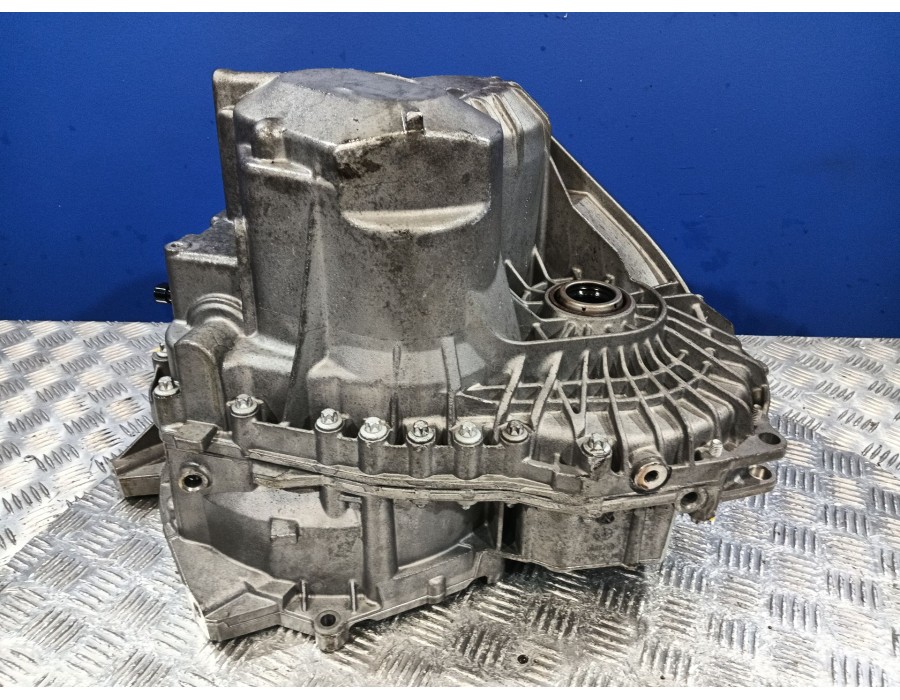 Recambio de caja cambios para opel astra j sports tourer (p10) 2.0 cdti (35) referencia OEM IAM   