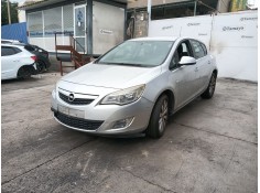 opel astra j (p10) del año 2012 2