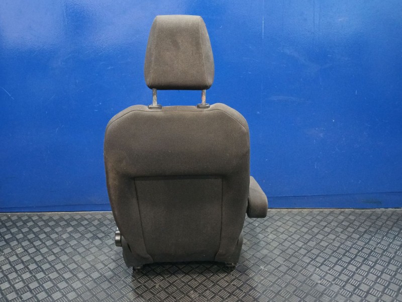 Recambio de asiento delantero izquierdo para ford transit courier b460 furgoneta/monovolumen 1.5 tdci referencia OEM IAM   