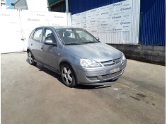 opel corsa c (x01) del año 2004