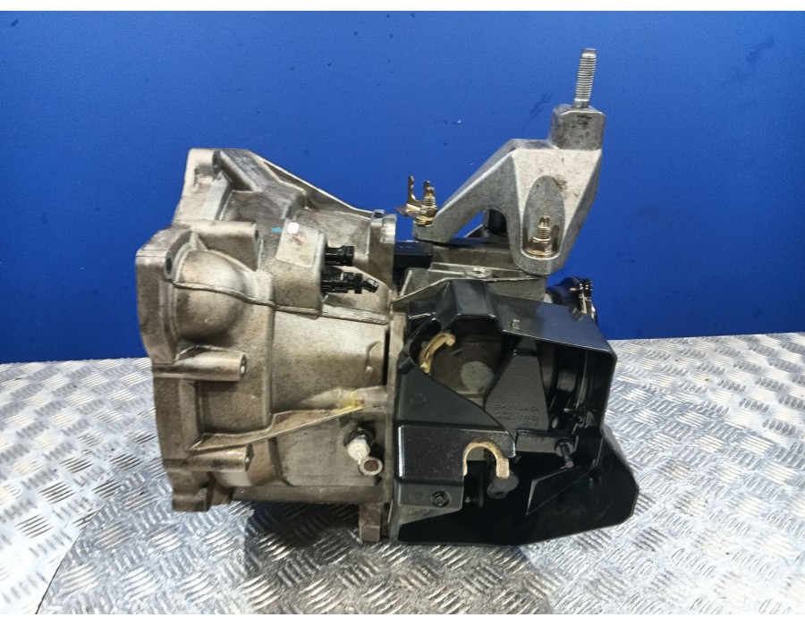 Recambio de caja cambios para ford focus i (daw, dbw) 1.6 16v referencia OEM IAM XS4R7002FB  98WT7F096