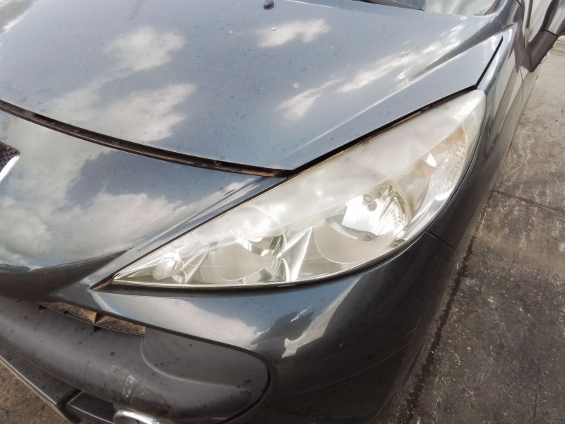Recambio de faro izquierdo para peugeot 207 sw referencia OEM IAM   