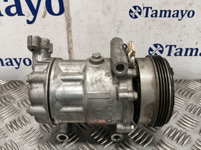 Recambio de compresor aire acondicionado para dacia sandero 1.2 16v referencia OEM IAM 8200840899  SD6VDCF
