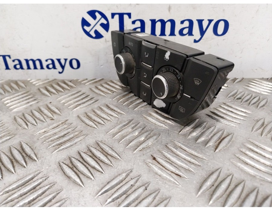 Recambio de mando climatizador para opel astra j (p10) 1.7 cdti (68) referencia OEM IAM 13343707  28265987