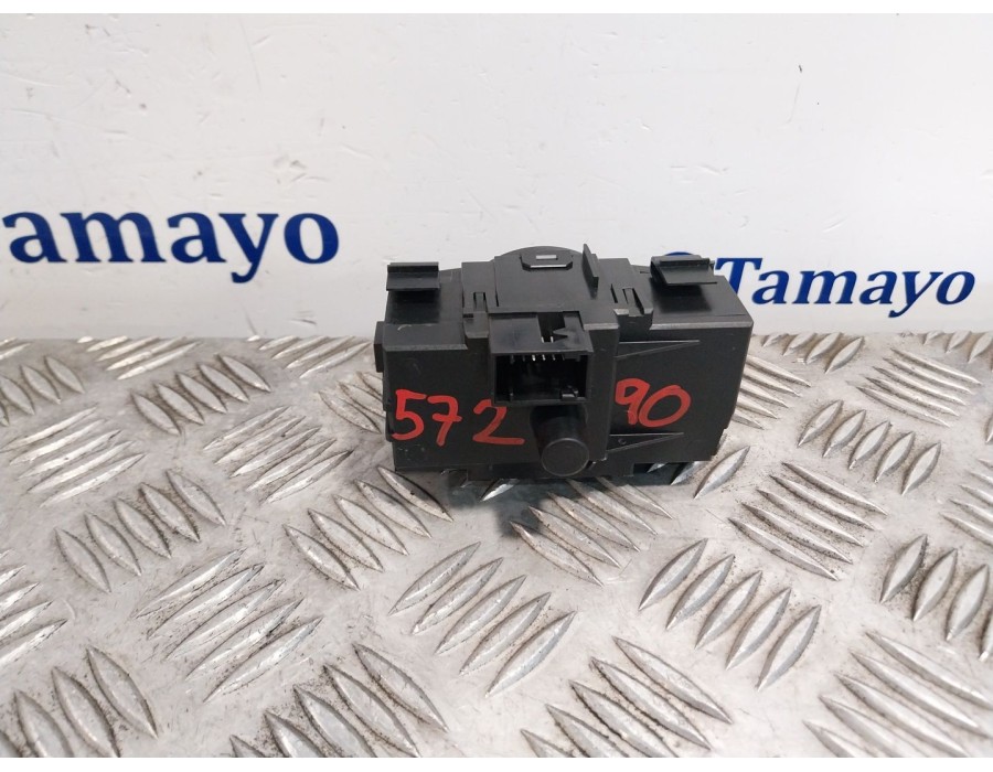 Recambio de mando luces para bmw serie 1 berlina (e81/e87) 2.0 turbodiesel cat referencia OEM IAM 693279403  33600102