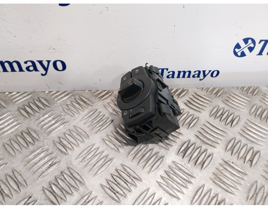 Recambio de mando luces para bmw serie 1 berlina (e81/e87) 2.0 turbodiesel cat referencia OEM IAM 693279403  33600102